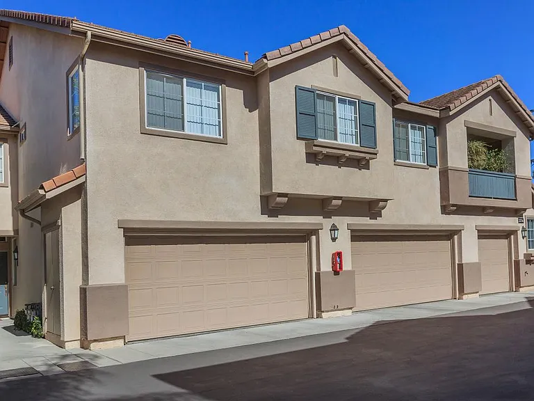 StoneCreek Apartment Homes — Photo 18