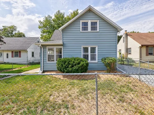 2316 E 39th St, Des Moines, IA 50317