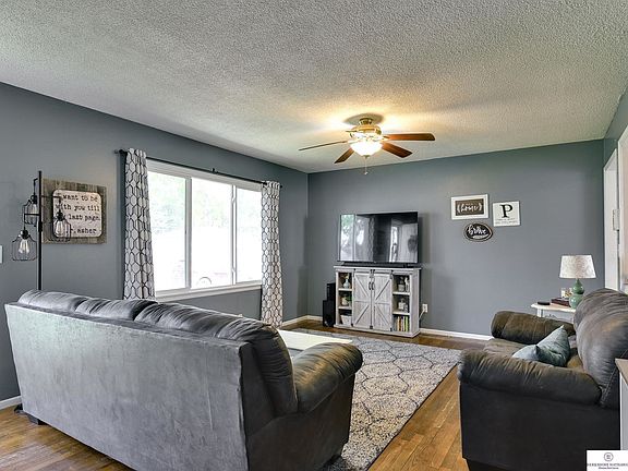4th image of 7322 S 41st Ave