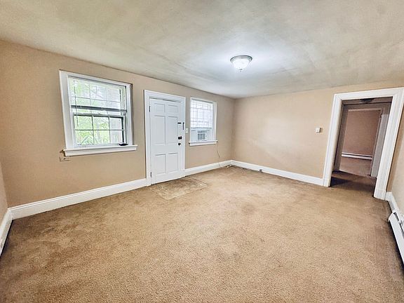 3rd image of 3650 Fort Ave #T2-1