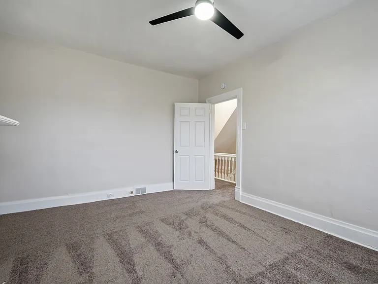 134 Wynoka St — Photo 17