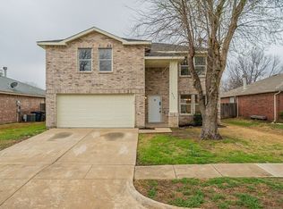 8732 Hunters Point Way, Fort Worth, TX 76123