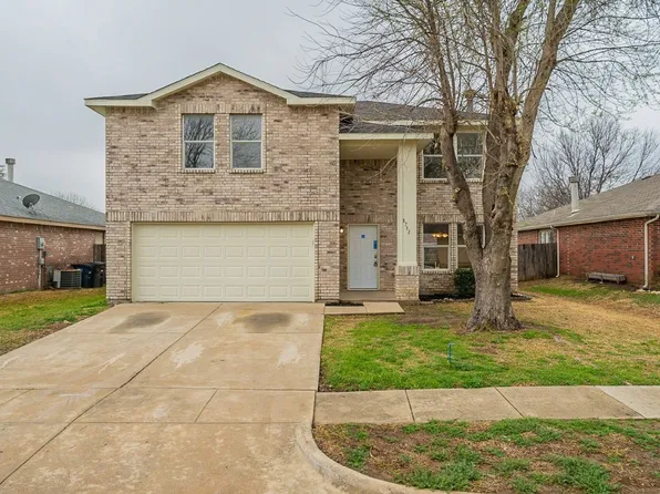 8732 Hunters Point Way, Fort Worth, TX 76123