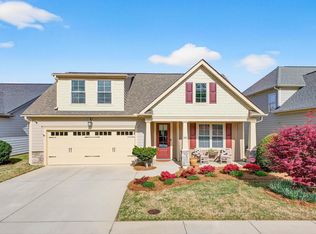 334 Belle Oaks Dr, Simpsonville, SC 29680