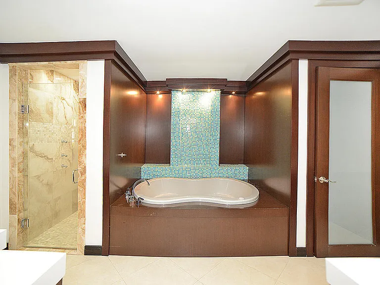 6943 Giralda Cir — Photo 14