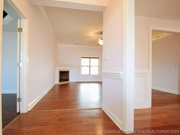 3rd image of 3831 Briargate Ln