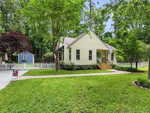 2nd image of 8522 Dwayne Ln