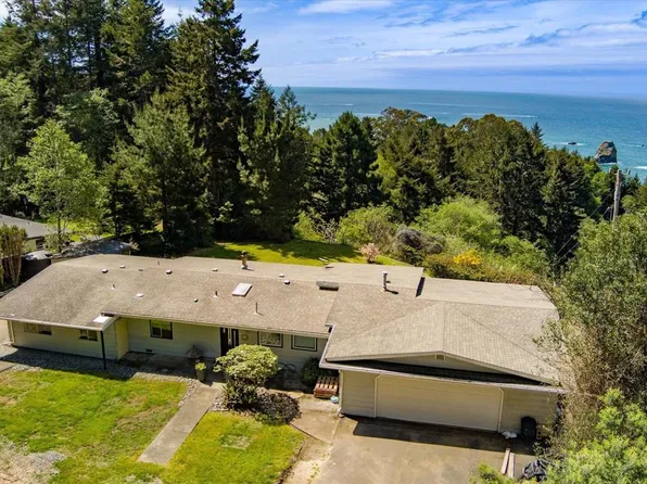 800 Westgate Dr, Trinidad, CA 95570