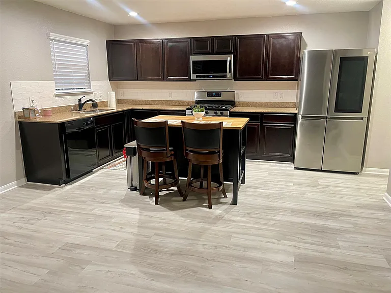 21439 Veneto Hills Ct — Photo 9
