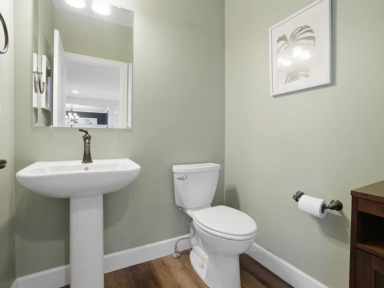 79 Sheldon Ave — Photo 13