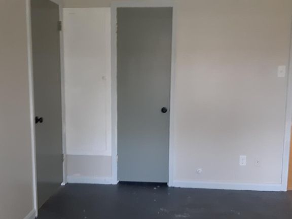5th image of 1103 Largo St