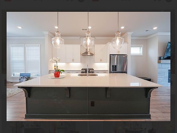 3rd image of 3768 Spruce Ridge Ln