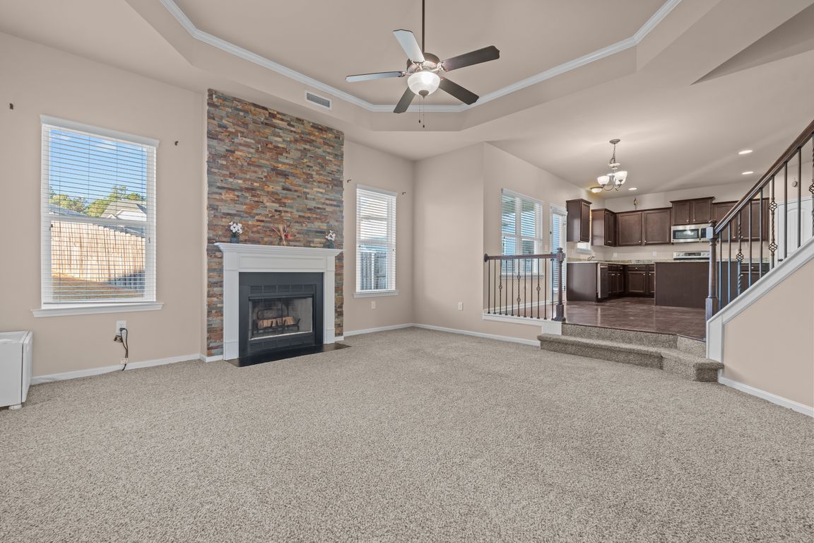 next background image