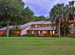 2416 Landings Cir, Bradenton, FL 34209