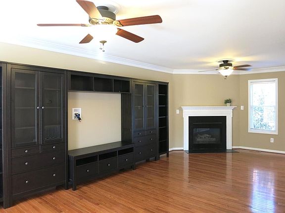Living Rm