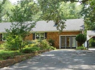 3209 Cookes Mill Rd, Chesapeake, VA 23323