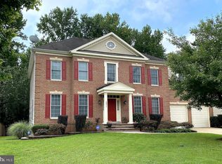 10011 Huxley Dr, Lanham, MD 20706