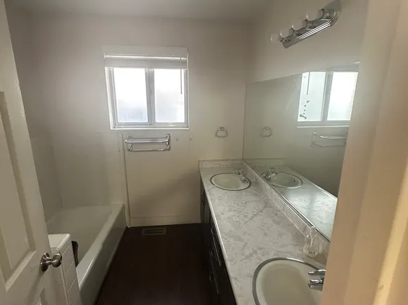 1428 W Tamarack Rd, Taylorsville, UT 84123
