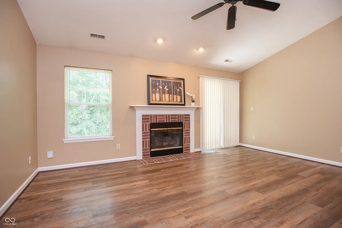 Building Photo - 11389 Songbird Ln