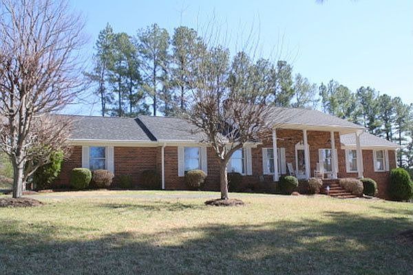 1st image of 2160 Margaret Dr