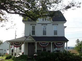 4582 Werleys Corner Rd, New Tripoli, PA 18066