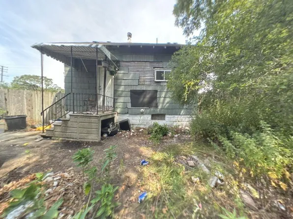 281 W Keating Ave, Muskegon Heights, MI 49444