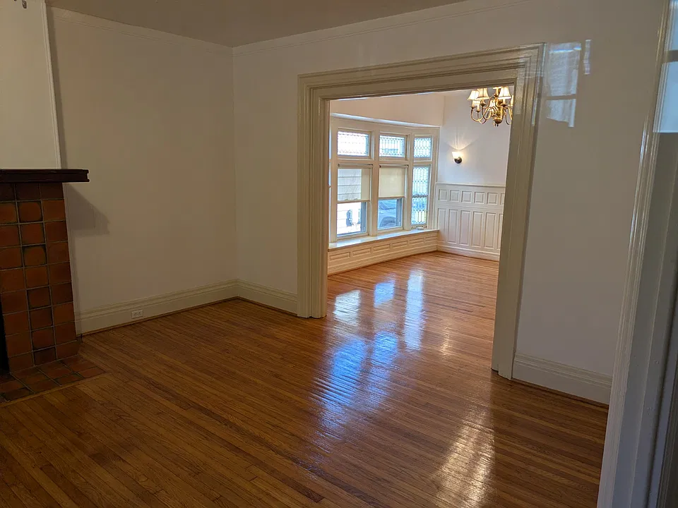 399 Lafayette Ave #1