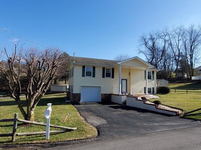 166 Birchwood, Lebanon, VA, 24266