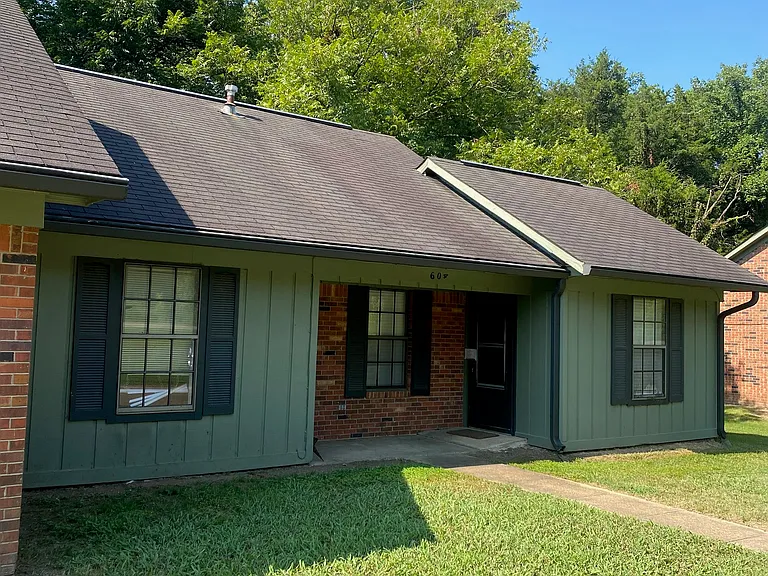 604 W Garrard Rd #B — Photo 1