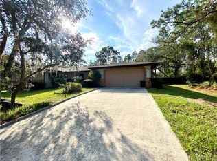 5548 W Corral Pl, Beverly Hills, FL 34465