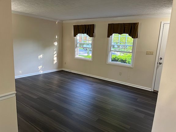 3rd image of 12513 Brothers Ave