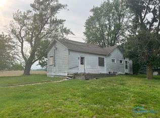 9173 County Road P3, Napoleon, OH 43545
