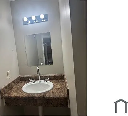 7606 Reading Rd #105 — Photo 6
