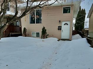 1206 6th Ave N #B, Saskatoon, SK S7K2T5