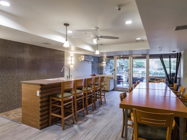 2 bedroom rental in Burnaby — photo 11
