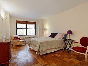 3rd image of 185 W End Ave APT 15H