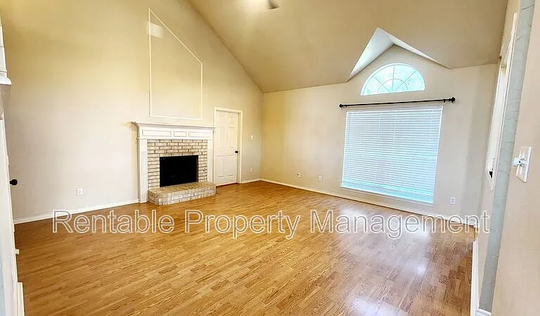 1185 Len Mar Dr — Photo 18