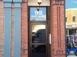 92 Main St, Nashua, NH 03060