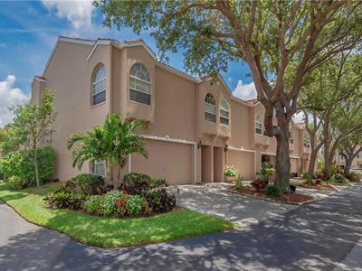 673 Segovia Ct NE #702, Saint Petersburg, FL, 33703