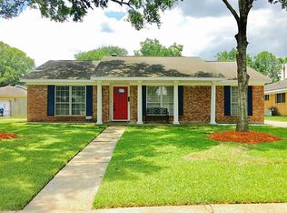 1007 Wavecrest Ln, Houston, TX 77062