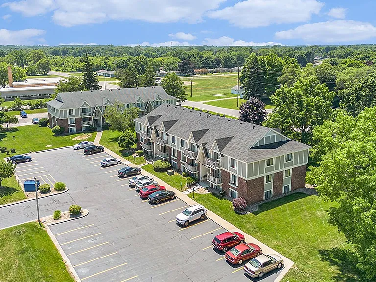 Briarwood Apartments — Photo 20