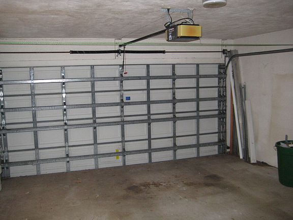 3rd image of 1450 SW 25th Avenue
