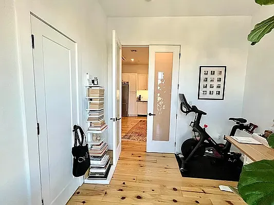 Rented by Nooklyn NYC LLC | media 28