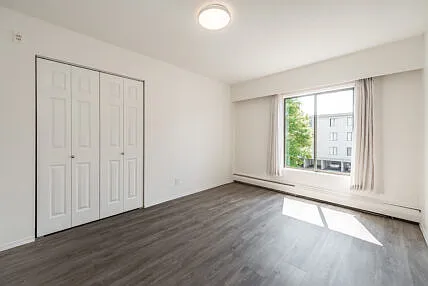 1575-360 Begbie St #1573 — Photo 15