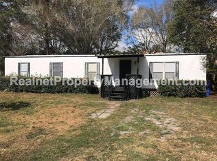 2518 Mobilaire Dr, Lutz, FL 33559