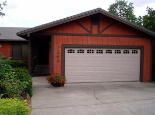 2263 Oak Ridge Dr, Redding, CA 96001