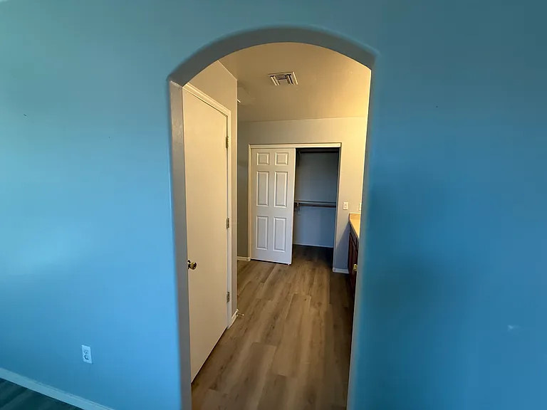 917 W Placita Canalito — Photo 20