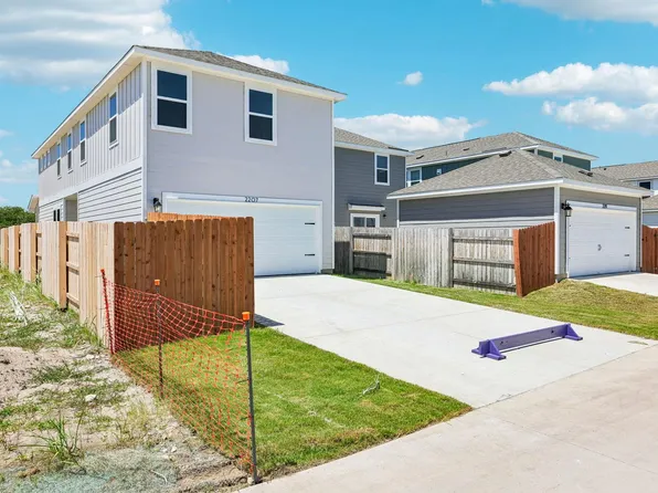 2207 Oscar Eli Pl, Round Rock, TX 78665