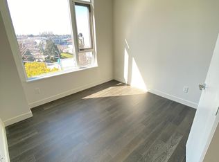 7468 Lansdowne Rd, Richmond, BC V7C0B7