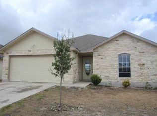 105 Amber Ln, Jarrell, TX 76537